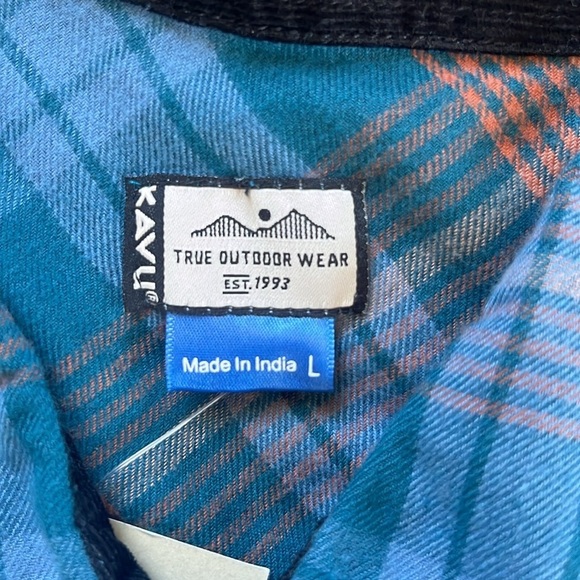 KAVU Flannel with Elbow Patches NWT Size Large - Picture 11 of 13